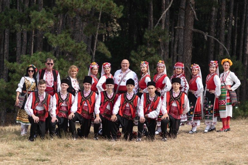 Детско-юношеският фолклорен ансамбъл „Зорница“ взе участие във Фестивала в Жеравна
