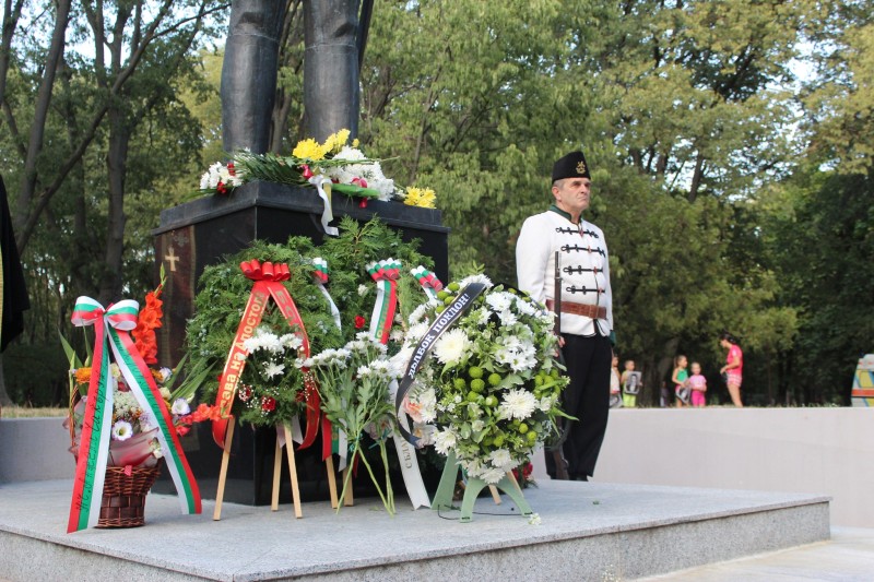 Русе отбеляза 186 години от рождението на Васил Левски